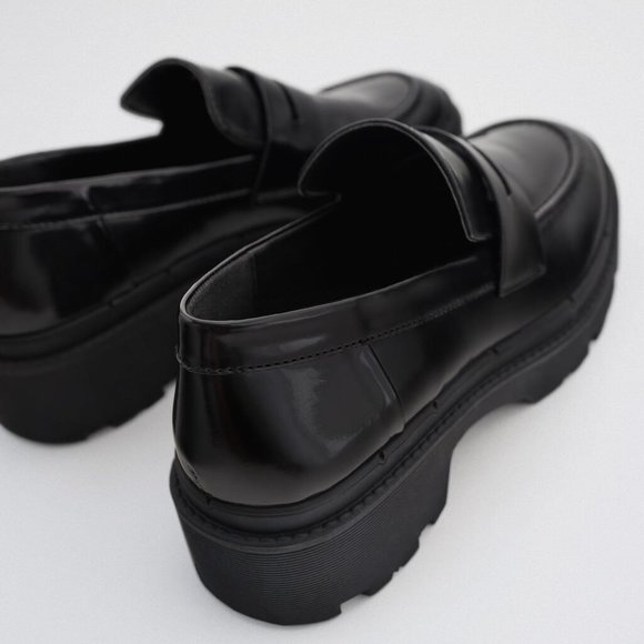 Nwt Zara Black Treaded Sole Loafers 
